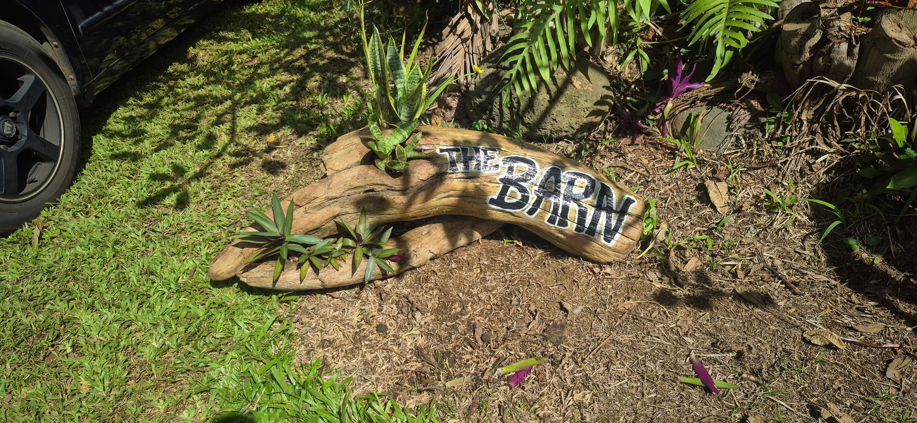 Custom Driftwood Signs by Jana